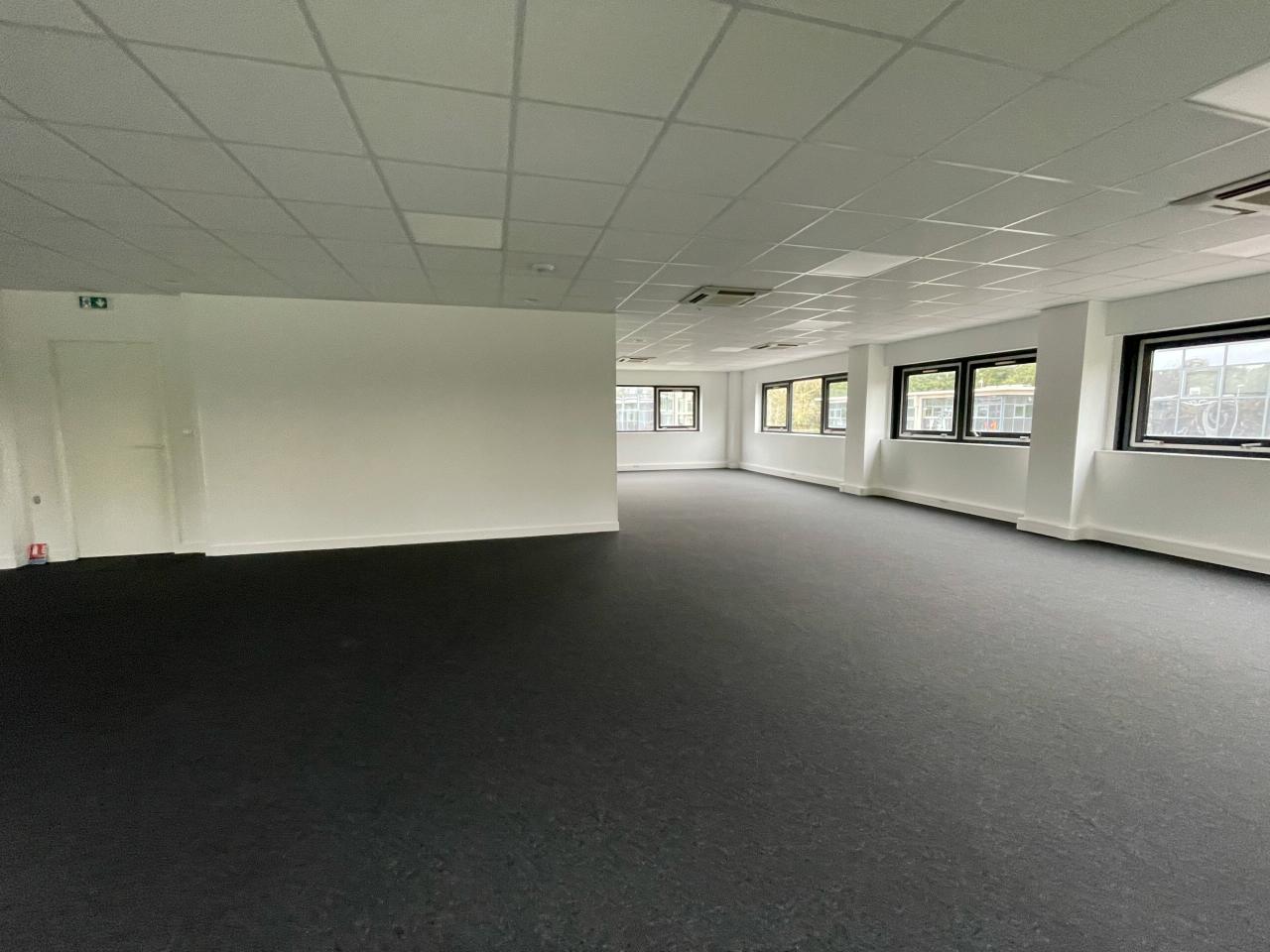 Bureau Nantes 225m² Location bureau Nantes Loire-Atlantique OLBUR2310664 2